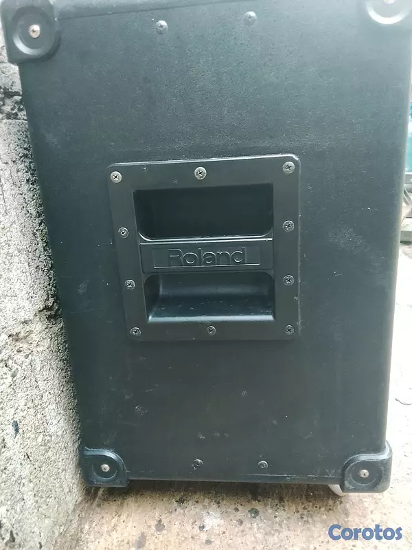 instrumentos musicales - amplificador Roland  ga 212  muy buen sonido.está usado con  con detalles mínimo 5