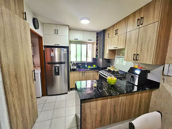 apartamentos - Apartamento en venta, Av. República de Colombia. Residencial Jardines del fresno 7