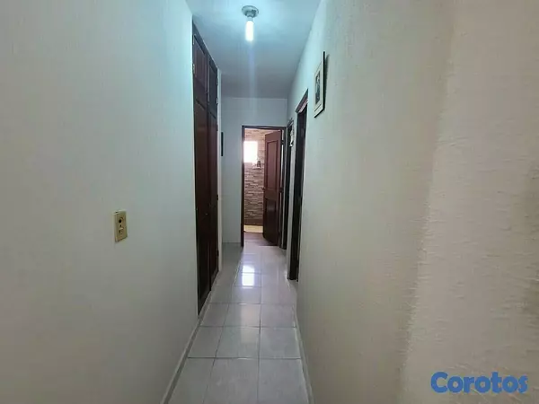 apartamentos - OPORTUNIDAD De vivir En Hermoso y Amplio Apto 4to Piso En el VERGEL CÓDIGO: PD15 2