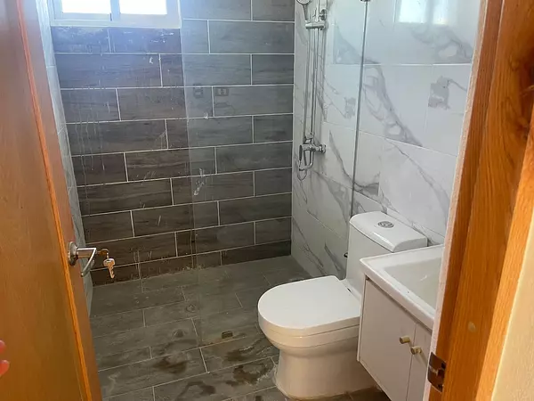 apartamentos - Lujoso Pent-house Disponible en El Embrujo III 3