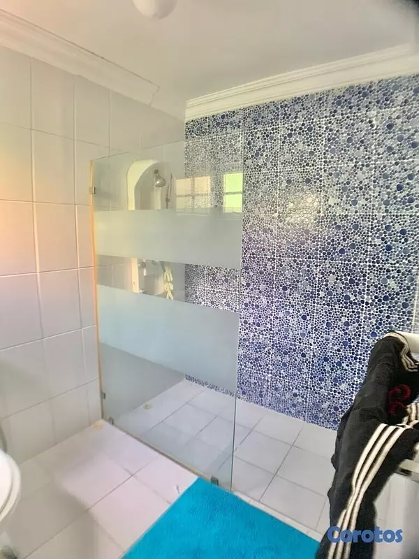 casas vacacionales y villas - Hermosa villa en Juan Dolio, de 2 niveles  2
