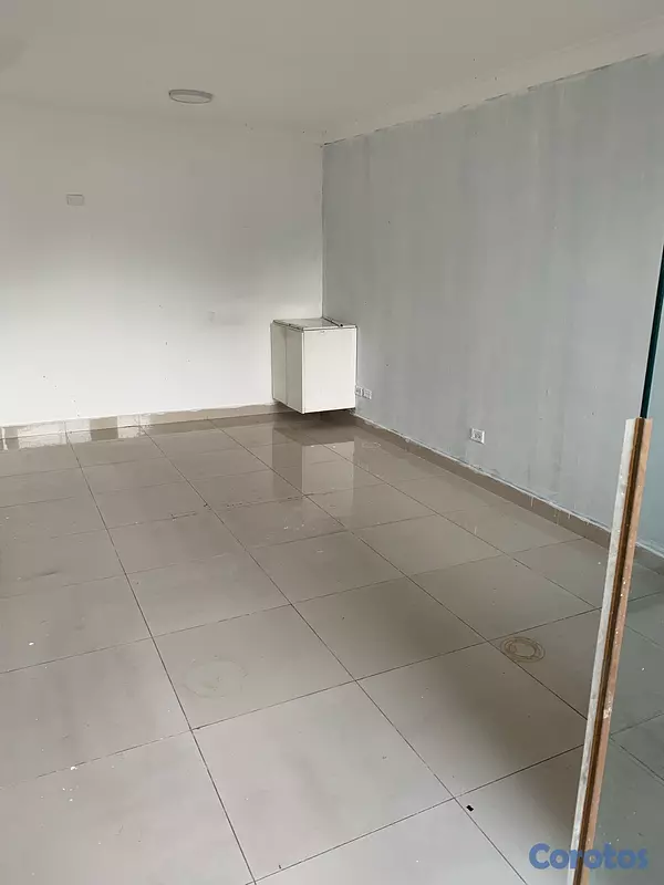 oficinas y locales comerciales - 🚨 LOCAL DISPONIBLE EN RENTA 🚨

📍 Espacio ideal para emprender tu negocio 3