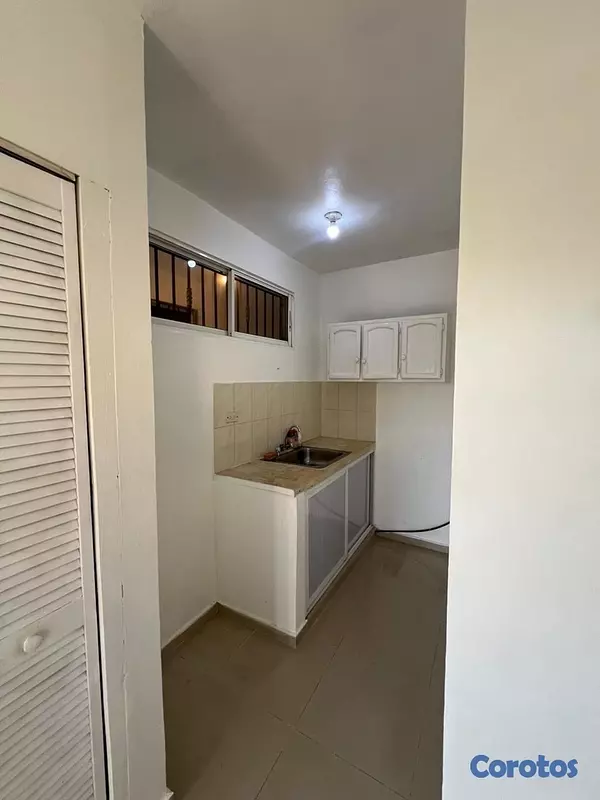 apartamentos - Se renta apartamento cómodo y localizado en la Av.27 de febrero con privada 2