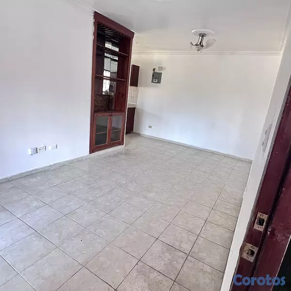apartamentos - Aparentemente en Carmen Renata lll    7