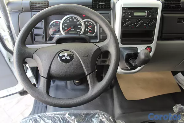 camiones y vehiculos pesados - Mitsubishi Motors Canter Volteo 4