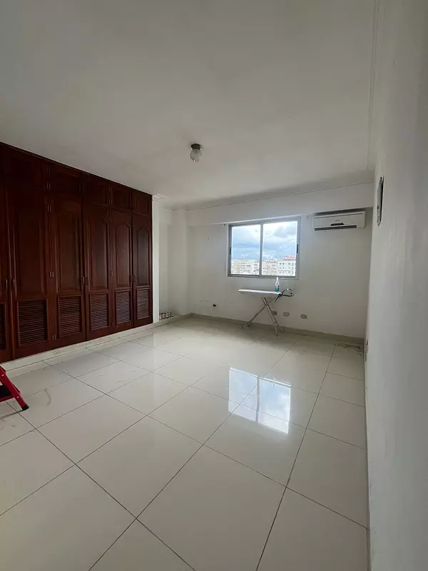 apartamentos - Vendo apartamento clásico y céntrico en Mirador Norte 6