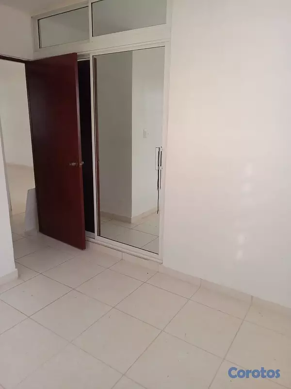 apartamentos - Tercer piso de dos habitaciones en San Isidro 2