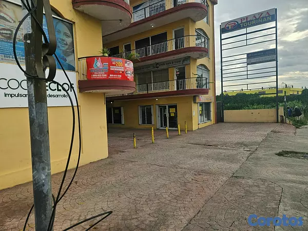 oficinas y locales comerciales - Alquier local comercial en la Jacobo Majluta 8
