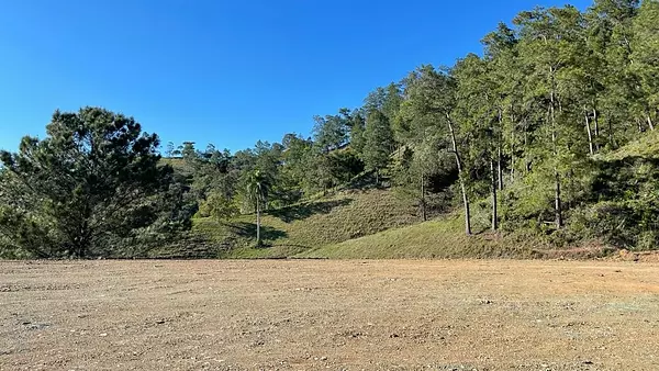 solares y terrenos - Construye la Villa de tus Sueños en Jarabacoa, Solares Disponibles 2