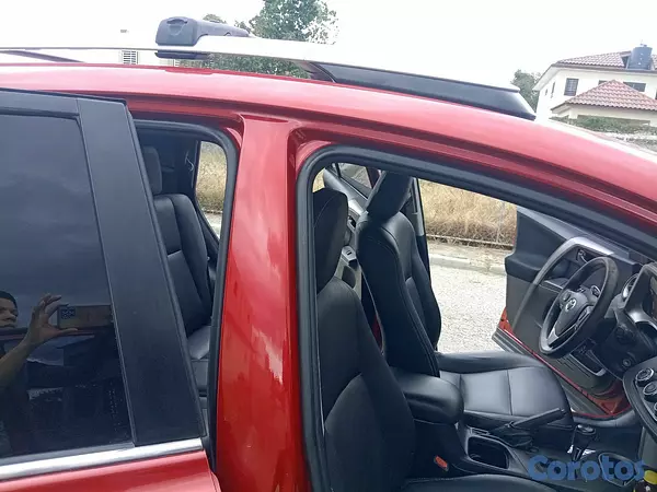 jeepetas y camionetas - Toyota RAV4 LE 2016 8