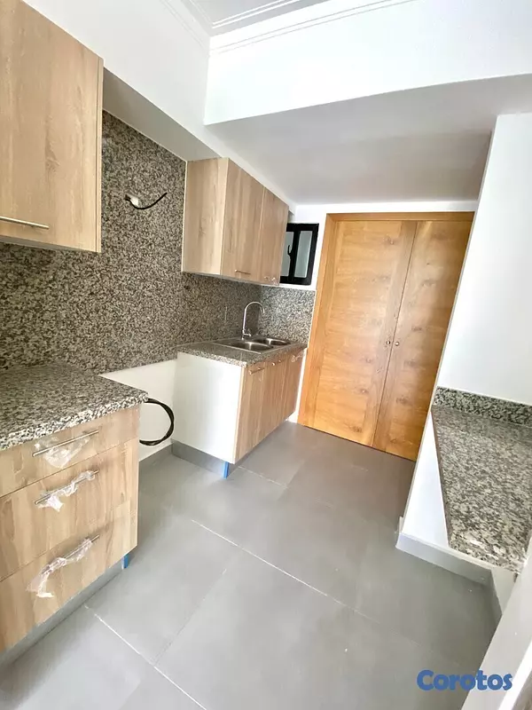 apartamentos - A estrenar iluminado y con concepto abierto en lo más céntrico  1
