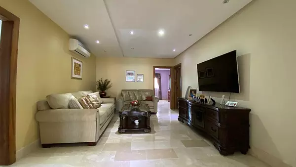 apartamentos -  Vendo Apartamento en el 9no nivel en el SERRALLE  7