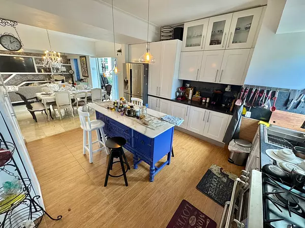 apartamentos - Apartamento en Venta BELLA VISTA SUR USD 368,000 6