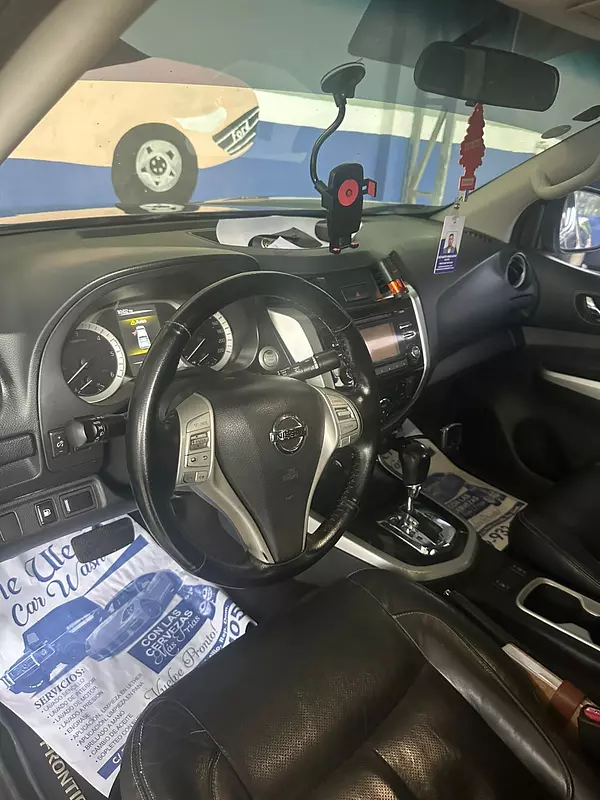 jeepetas y camionetas - Nissan frontier pro x 2022 7