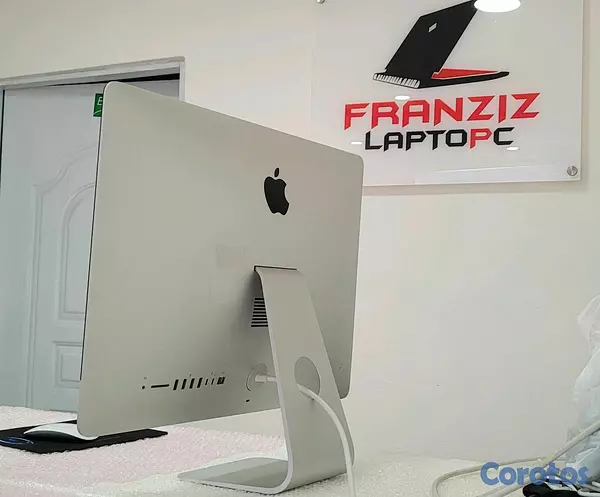 computadoras y laptops - Apple imac Retina 21.5 Pulg Core i5 3.1ghz Ram 16gb ddr4 Disco 512g SSD año 2019 2