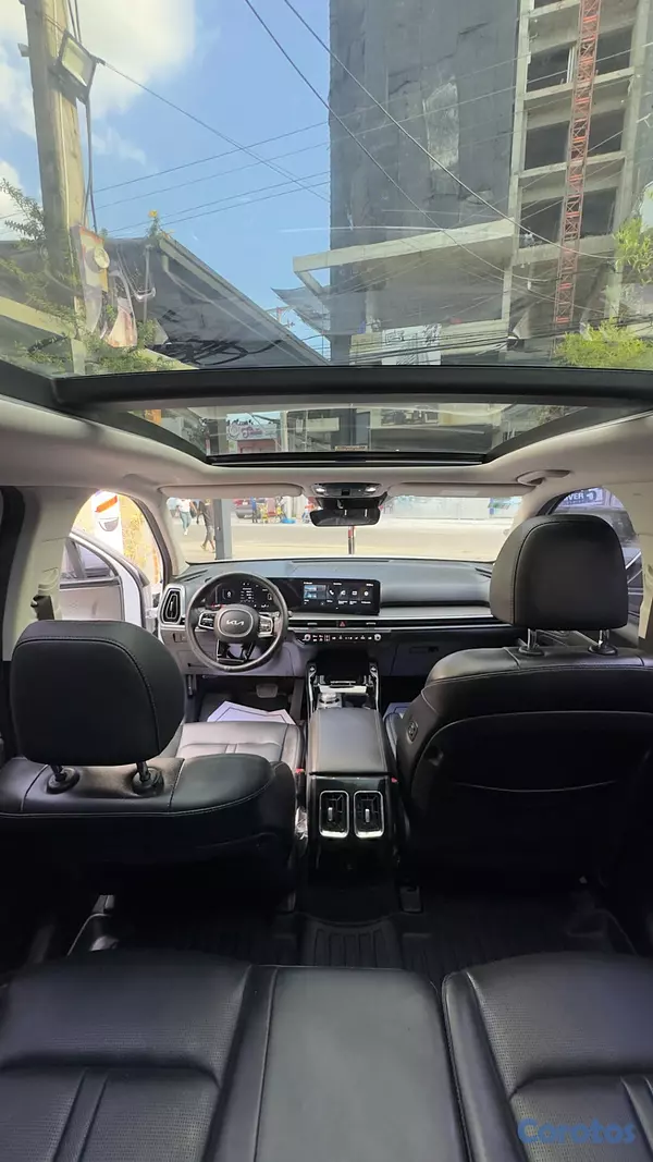 jeepetas y camionetas - Kia Sorento 2025 Limited 6