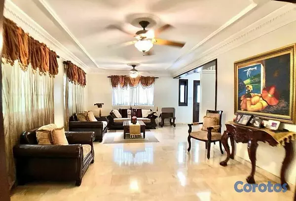 apartamentos - Venta de Casa en Altos Arroyo Hondo III 2