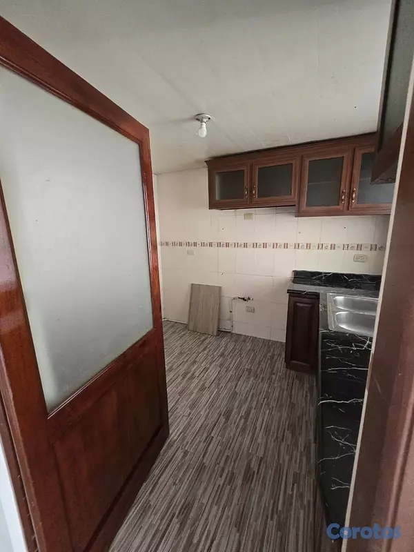 apartamentos - Vendo apartamento en Av. Independencia  5