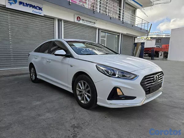 carros - HYUNDAI SONATA NEW RISE 2018 BLANCO 11