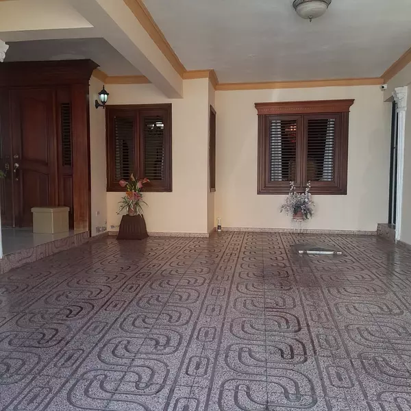 casas - Casa Confortable en Venta en Urbanización Perelló 3