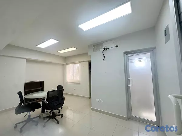 oficinas y locales comerciales - Alquiler local en Julieta morales  2