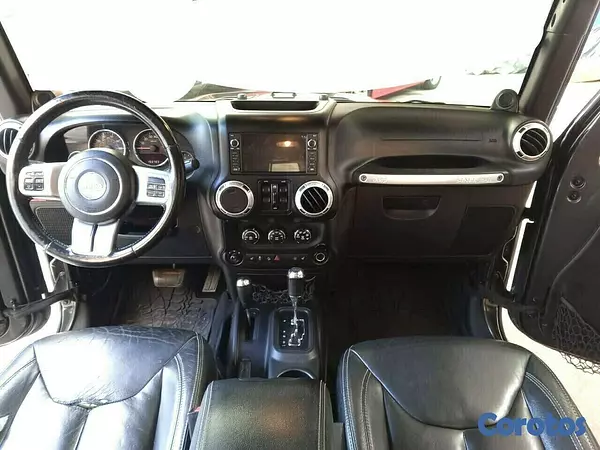 jeepetas y camionetas - JEEP WRANGLER UNLIMITED RUBICON 4X4 2014 3