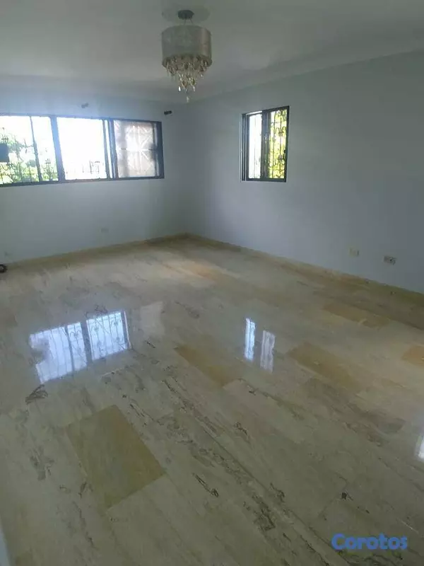 apartamentos -  Bella Vista Apartamento muy Amplio y Remodelado 3