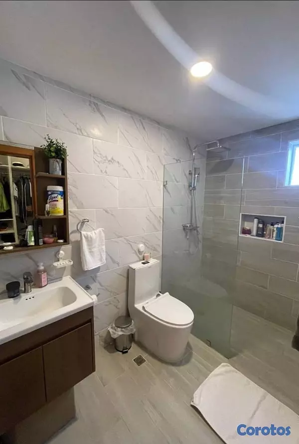 casas vacacionales y villas - Venta y renta villa de 3 habitaciones en Punta Cana 9