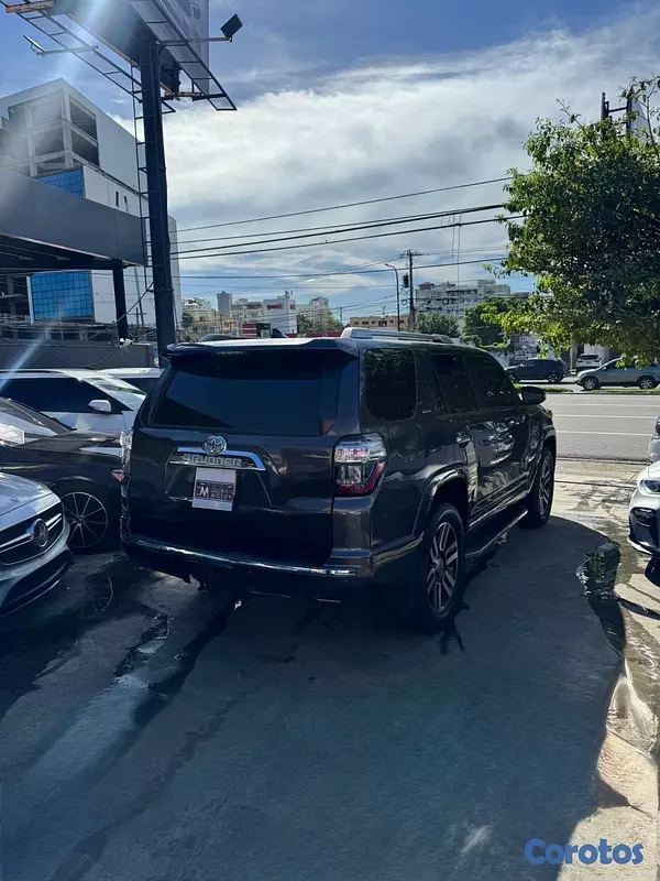 jeepetas y camionetas - Toyota 4Runner Limited 2018 5