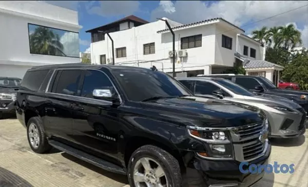 jeepetas y camionetas - Chevolet Suburban 2017 LTZ 2