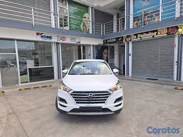 jeepetas y camionetas - HYUNDAI TUCSON 2020 BLANCO DIESEL 7