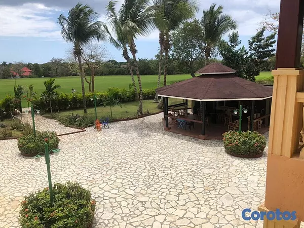 casas vacacionales y villas - VILLA EN JUAN DOLIO  4
