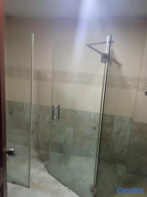 apartamentos - Bella Vista: Alquiler de Apartamento Amplio con Balcón. 6