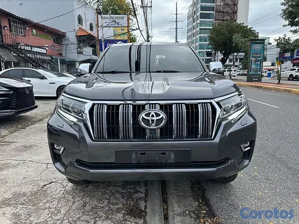 jeepetas y camionetas - Toyota Land Cruiser Prado VX-L año 2019 2