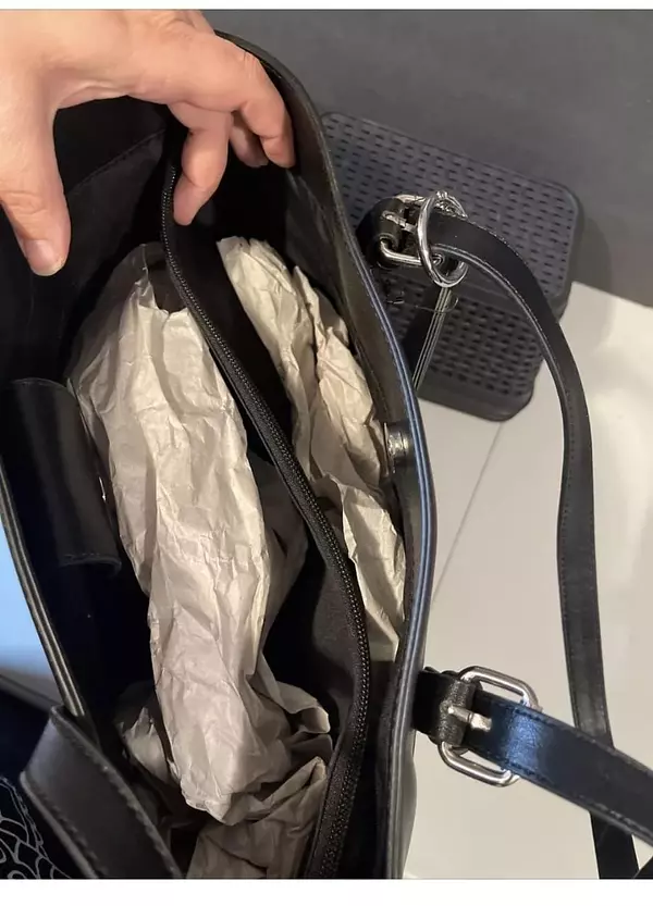 carteras y maletas - Hermosa cartera Nine west,valorada en $100 dólares 4