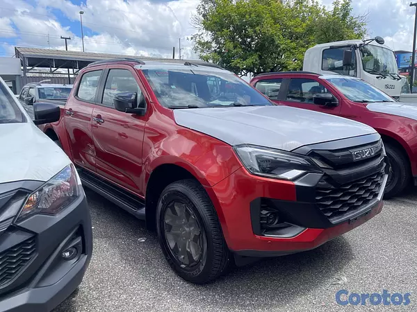 jeepetas y camionetas - Isuzu DMAX 2027 3