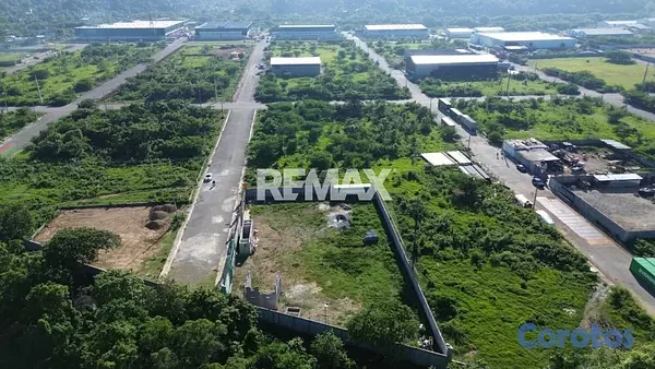 solares y terrenos - Terreno en PALAVÉ SANTO DOMINGO OESTE 5