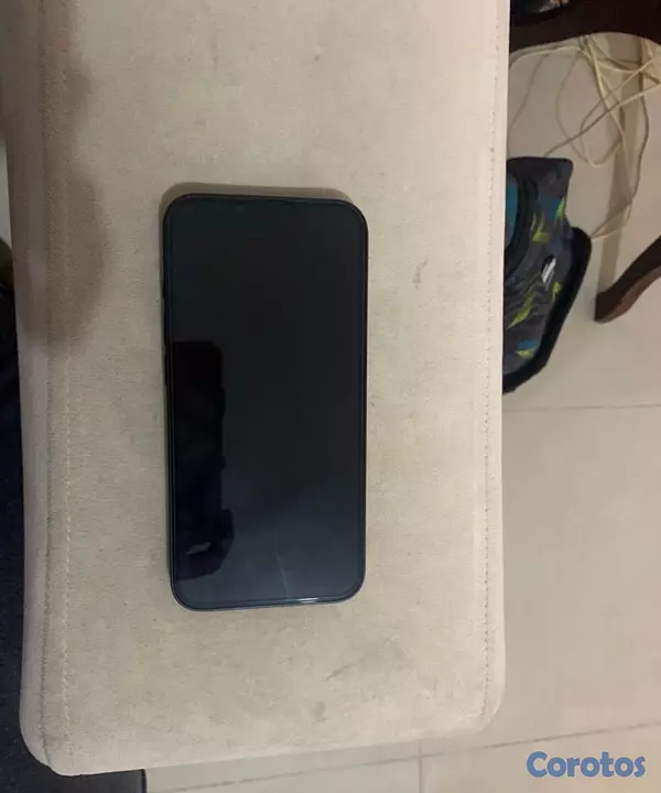 celulares y tabletas - IPhone 13 normal de 128gb, usado como nuevo, turbo sim 3