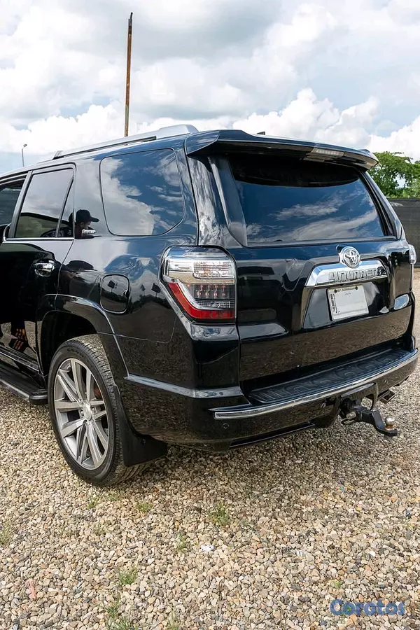 jeepetas y camionetas - Toyota 4runner limited 2016 6