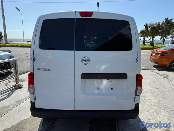 jeepetas y camionetas - Nissan NV200 2020 5