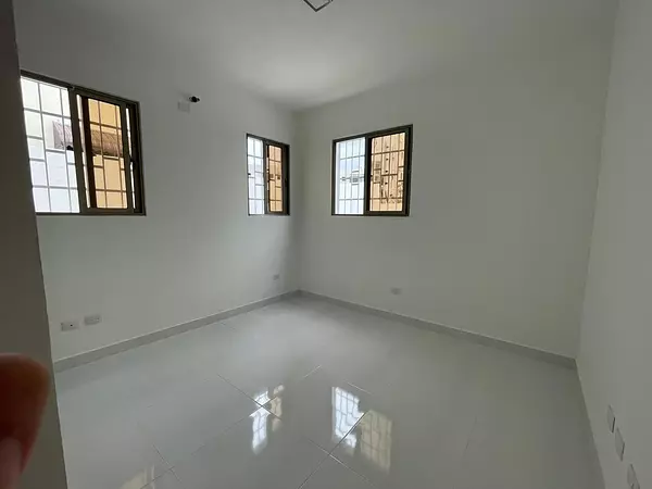 casas - Casa Recion Construidaen Residencial Cerrado, Moca 4
