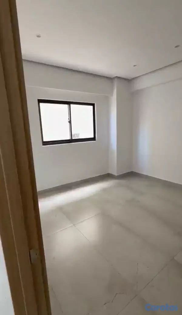 apartamentos - Apartamento en alquiler en Evaristo Morales 
 8
