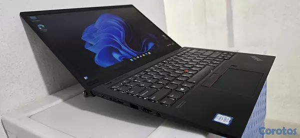 computadoras y laptops - lenovo Slim 13 Pulg Core i7 8va Gen Ram 16gb ddr4 Disco 512gb SSD Video 8gb  2
