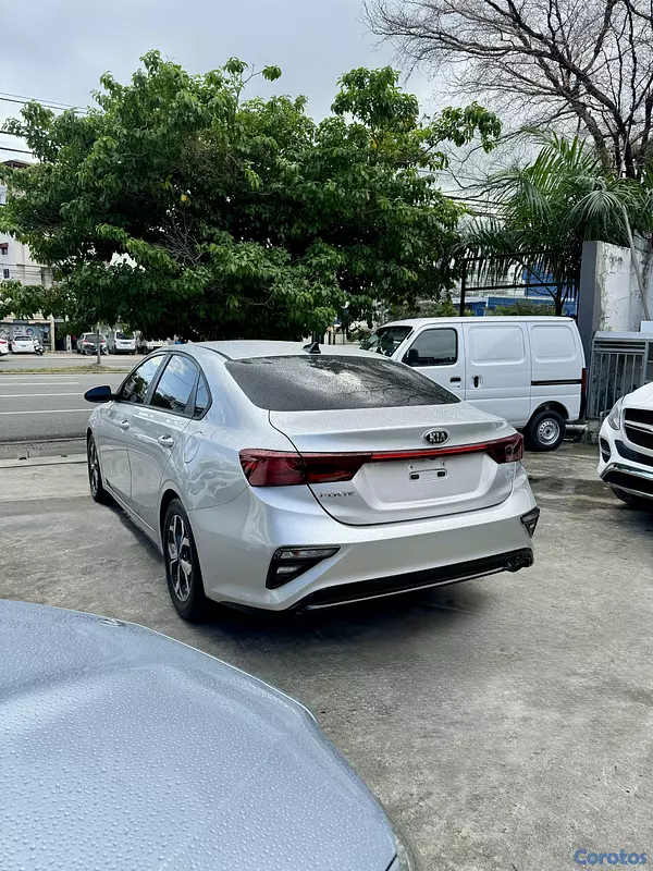 carros - Kia Forte LXS 2020 8