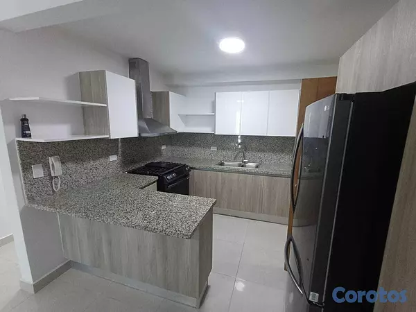 apartamentos - Apartamento en alquiler en bella vista de tres habitaciones amueblado 5