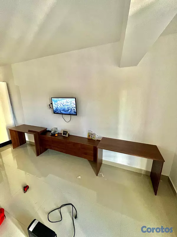 decoración y accesorios - Muebles de TV, Closet, Mesitas de noche, repisas flotantes, espejos, paneles etc 16