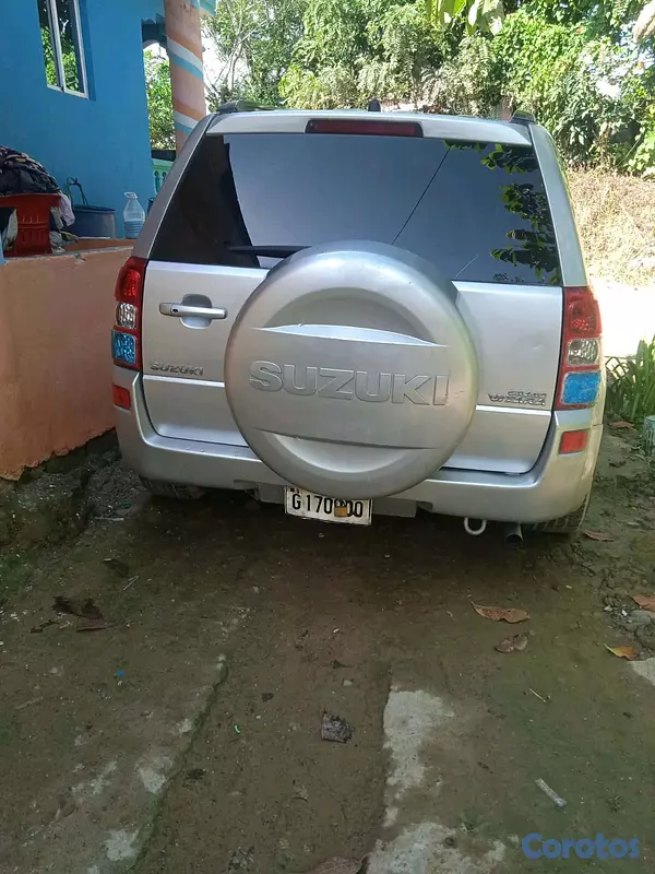 jeepetas y camionetas - vendo por motivo personales  4
