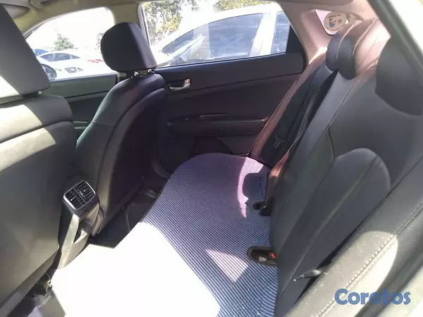 carros - KIA K5 2019 GRISDESDE: RD$780,000 6