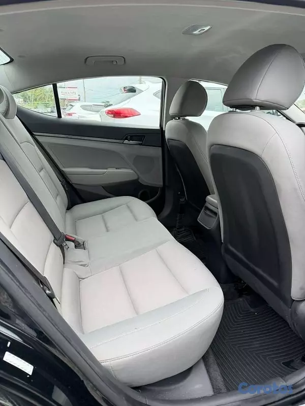 carros - Hyundai Elantra SE 2017
 9
