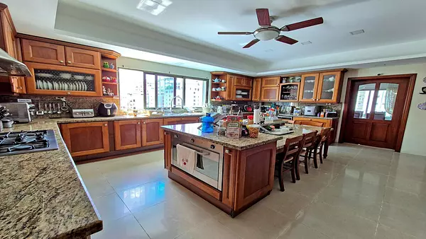 apartamentos - Apartamento en Venta en Piantini 6